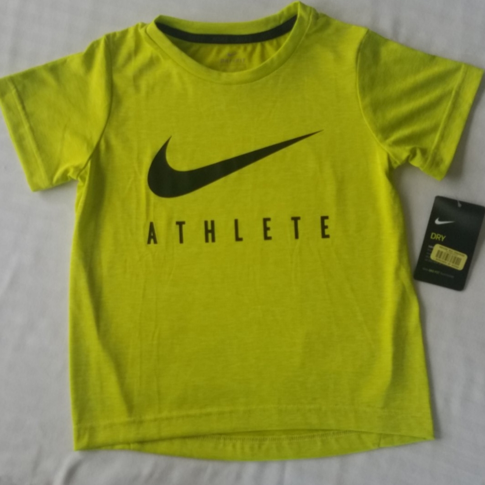 Nike athlete Dri-Fit t-shirt